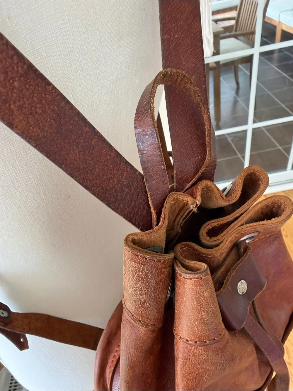 Vintage Brown Leather Drawstring Backpack - Picture 8 of 16